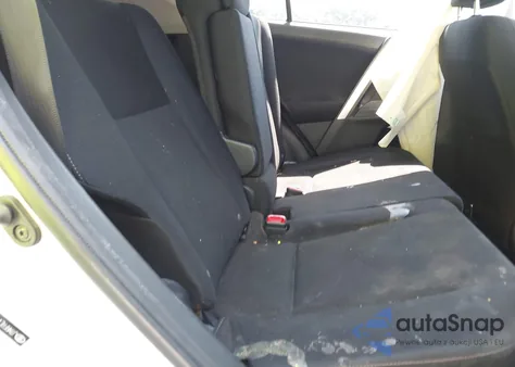 2013 Toyota Rav4 Xle z USA, uszkodzony, nr VIN JTMRFREV9DD022222